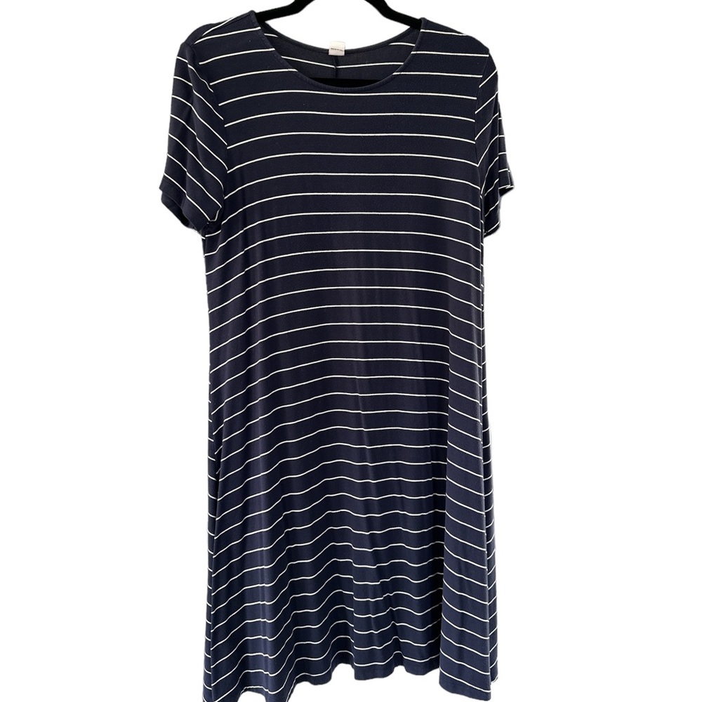 Old Navy short sleeve swing dress